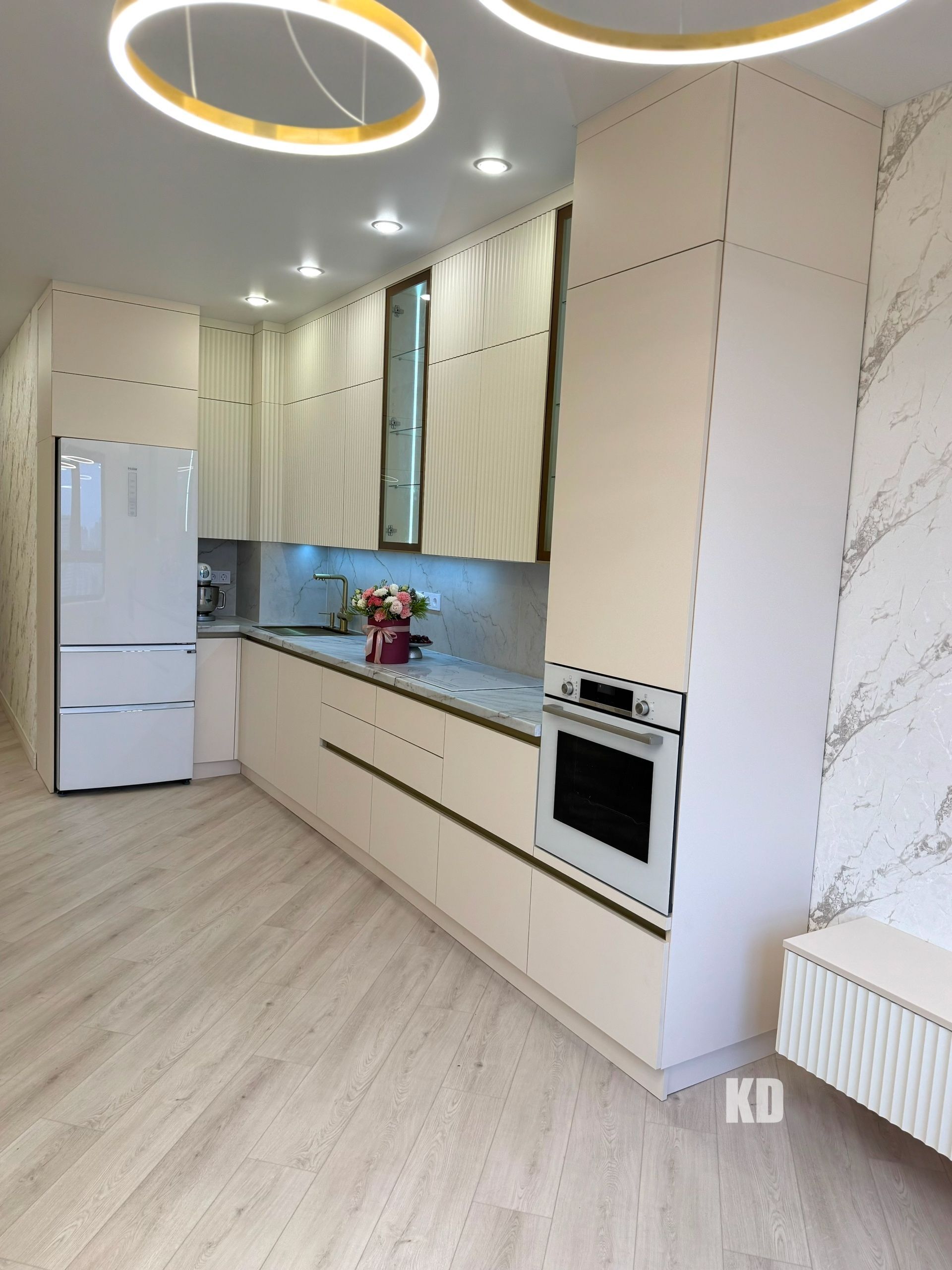 Кухня современная Precision Cabinetry Кухня современная Precision Cabinetry